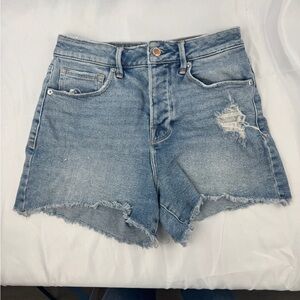 Good American Bombshell Distressed Cutoff Shorts – Size 2/26 – Gently Worn